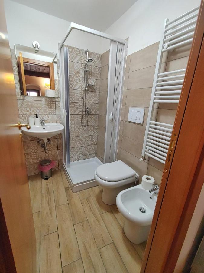 Baselice Borgo Sciugolo Bed & Breakfast エクステリア 写真