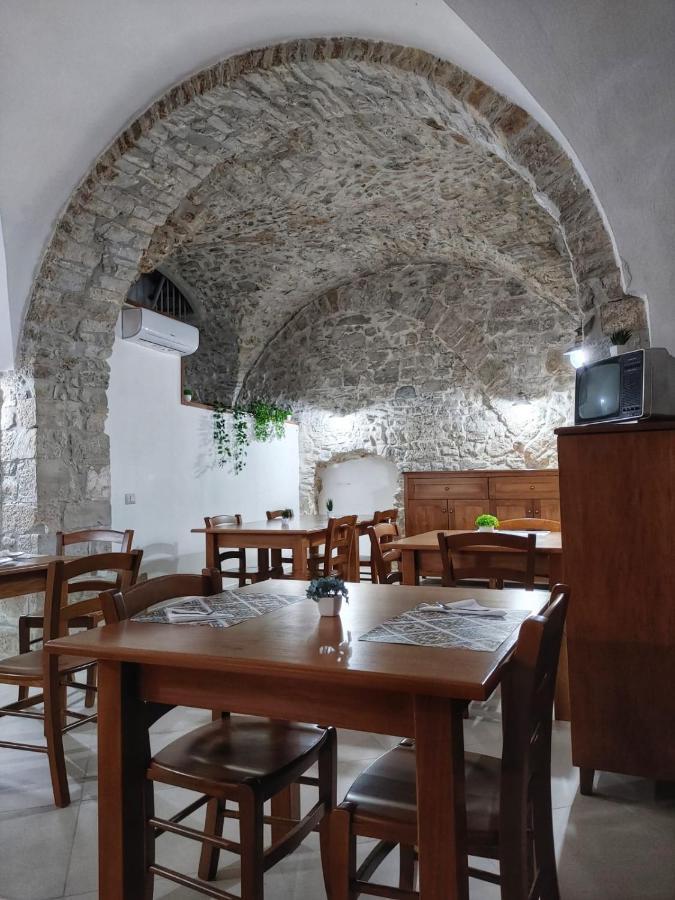 Baselice Borgo Sciugolo Bed & Breakfast エクステリア 写真